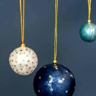 X-Mas Ball Cap Dots W.gold 3 cm: Evening Blue