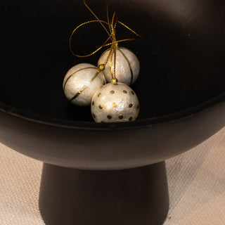 X-Mas Ball Cap Dots W.gold 3 cm: Cognac