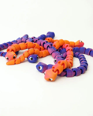 Articulated Long Worm Fidget Toy: Mixed colors