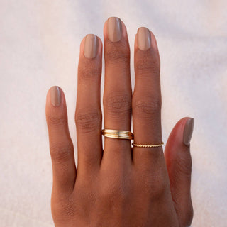 Nail polish - Elm