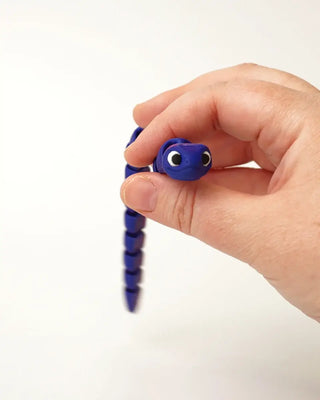 Articulated Long Worm Fidget Toy: Mixed colors