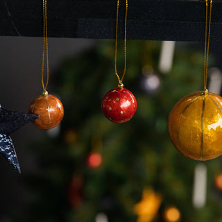 X-Mas Ball Cap Dots W.gold 3 cm: Evening Blue