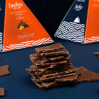 Skeiligs Chocolate Pyramid – Milk Chocolate Shards with Orange