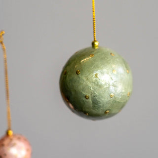 X-Mas Ball Cap Dots W.gold 6 cm: Magenta