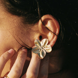 ATOLEA HIBISCUS EARRINGS